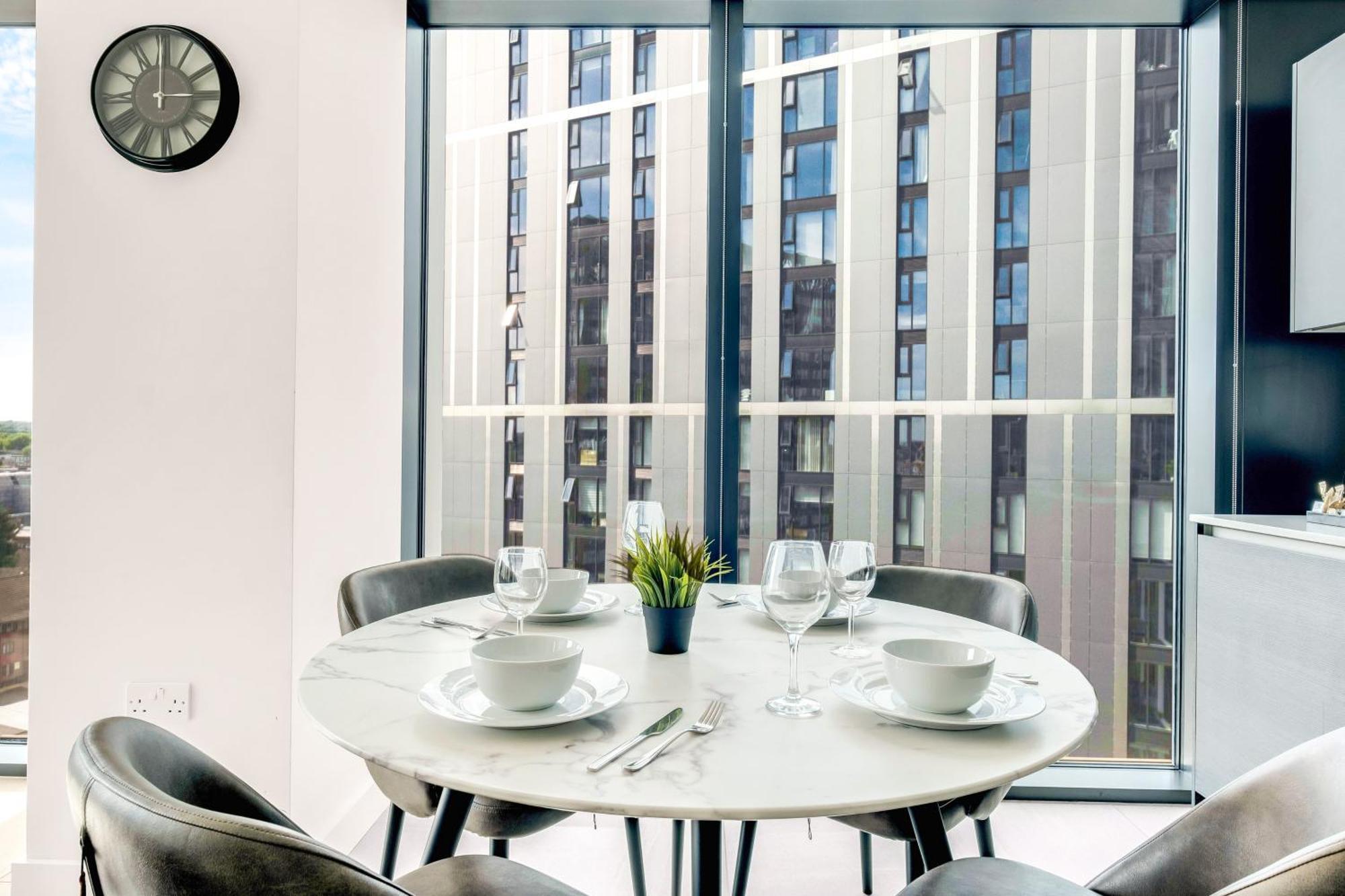 Mercian Luxury Serviced Apartments- Birmingham City Centre - Your Perfect Stay - Gym Rooftop Terrace Cinema Room Dış mekan fotoğraf