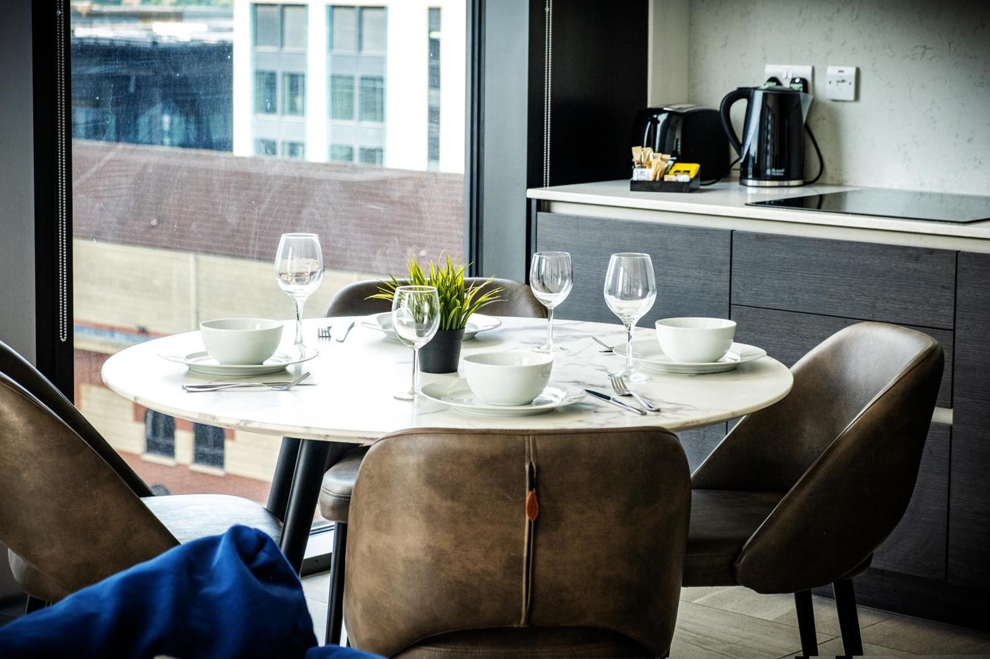 Mercian Luxury Serviced Apartments- Birmingham City Centre - Your Perfect Stay - Gym Rooftop Terrace Cinema Room Dış mekan fotoğraf